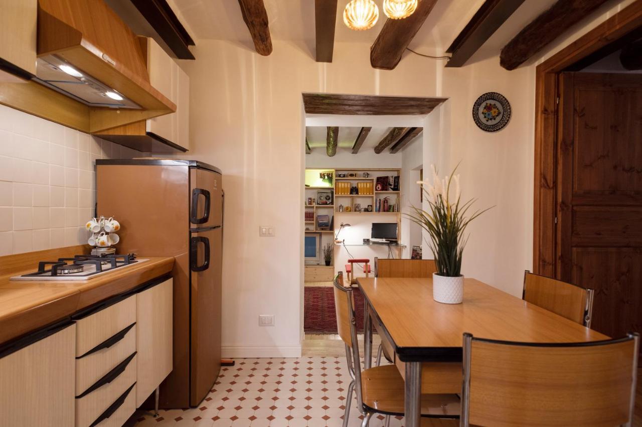 Apartament Casa Donna Aiuola Neapol Zewnętrze zdjęcie